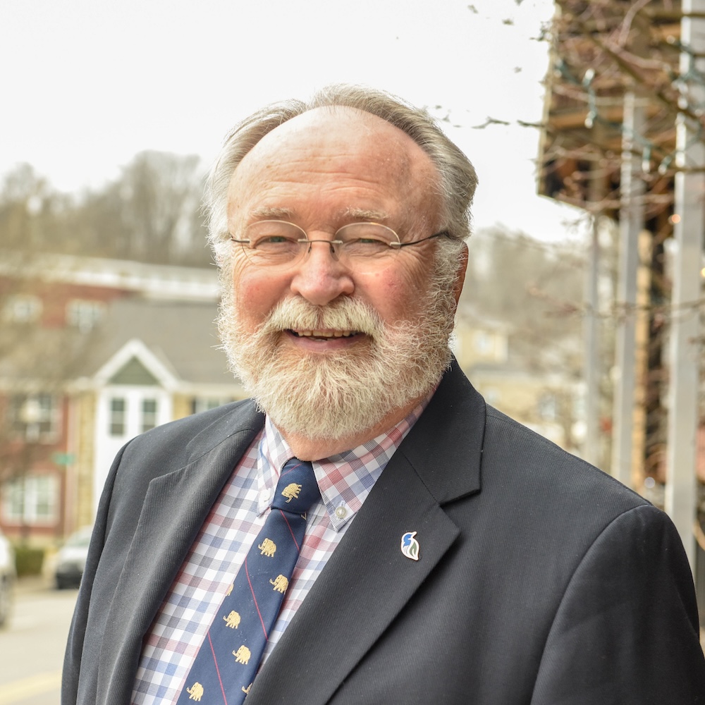 DeVere Burt